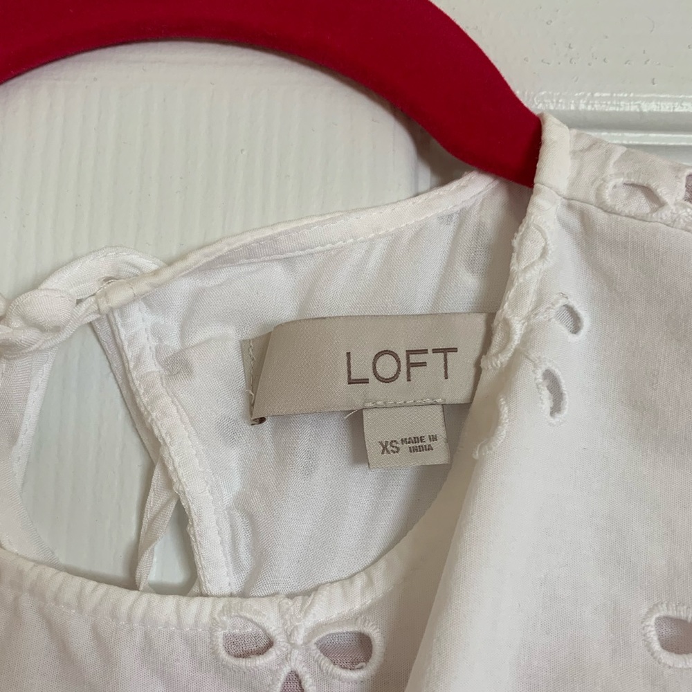Loft White Eyelet Ruffle Shell Tank XS 0 2 - Picture 3 of 4